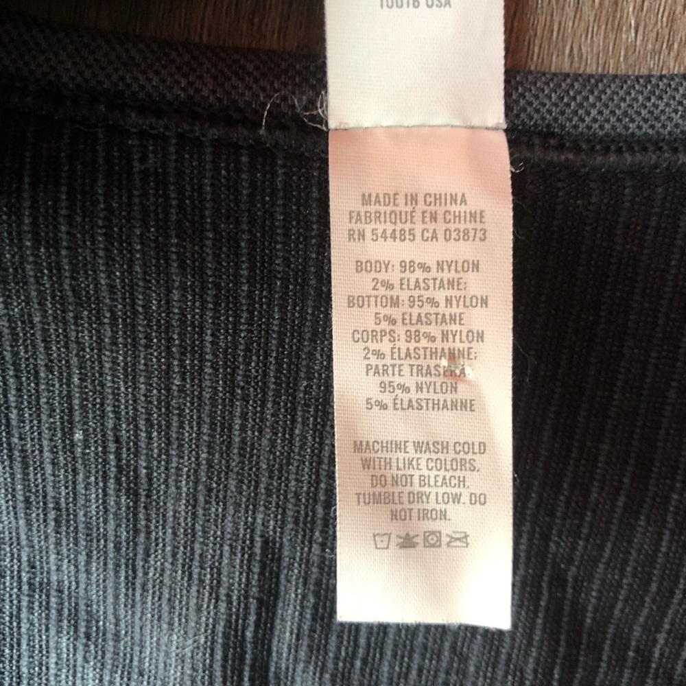 Aerie Offline Cropped Athletic Top Size XL Black Bodycon Workout Athleisure - Picture 10 of 10